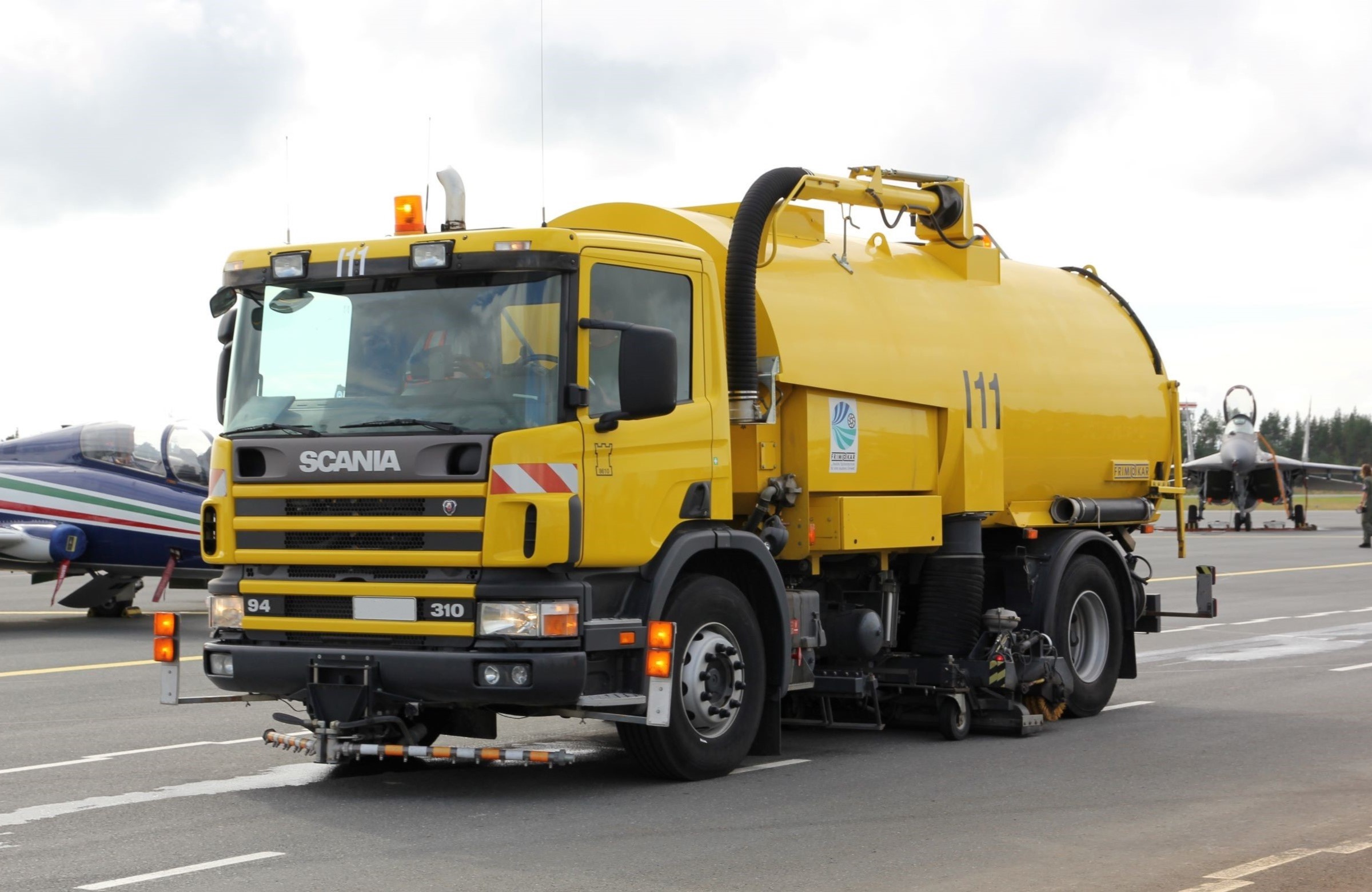2003 Scania 94D